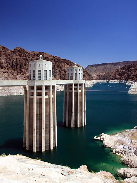 istock Lake Mead and Hoover dam vertical orientation 151533482