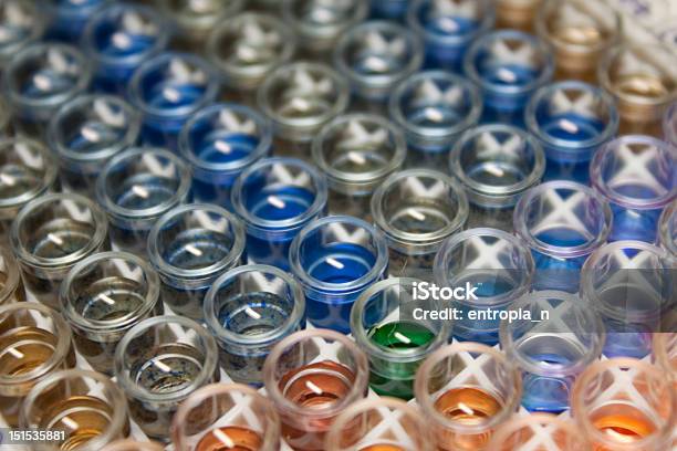 Foto de Immunoferment Assay Placa De Ensaios e mais fotos de stock de Biologia - Biologia, Ciência, Ensaio