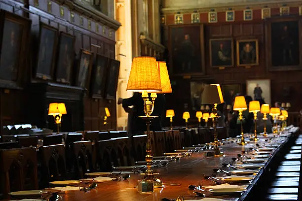The grand dining room at Christ Church College Oxford. This is also the dining room of the famous Hogwarts School of Witchcraft and Wizardry in Harry Potter Movies.