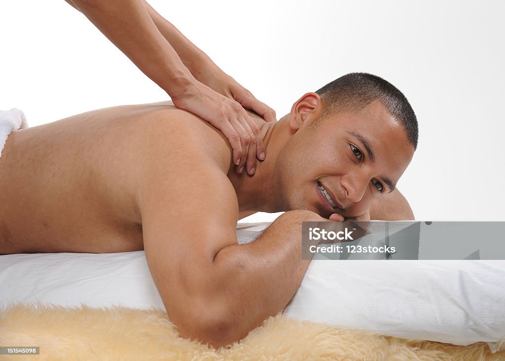 Jeunes hommes se massage - Photo de Adulte libre de droits