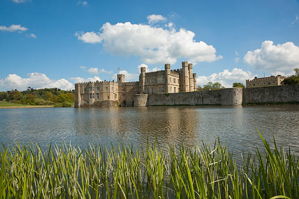 castle - leeds castle stock-fotos und bilder