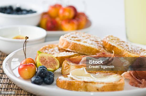 Gastrónomo Torrada Francesa - Fotografias de stock e mais imagens de Figo - Figo, Torrada Francesa, Almoço