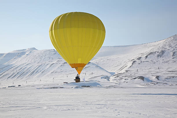 istock Flying a hot air balloon at Svalbard 151550983