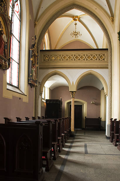 istock in the church 151552167
