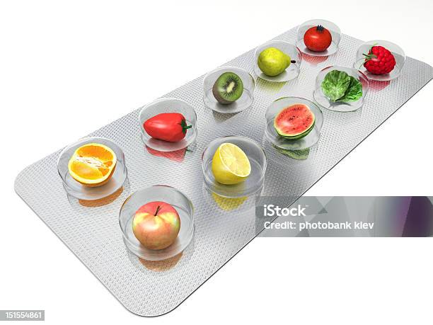 Vitamina Pillole Naturale - Fotografie stock e altre immagini di Capsula - Capsula, Pillola, Cibo