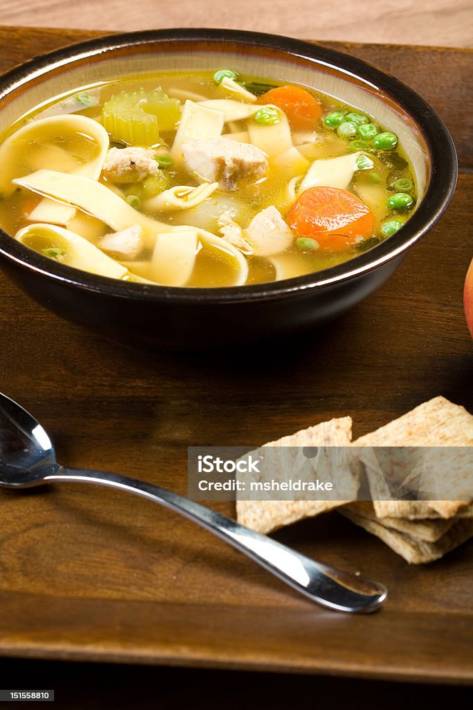 Tagliolini al brodo di pollo - Foto stock royalty-free di Alimentazione sana