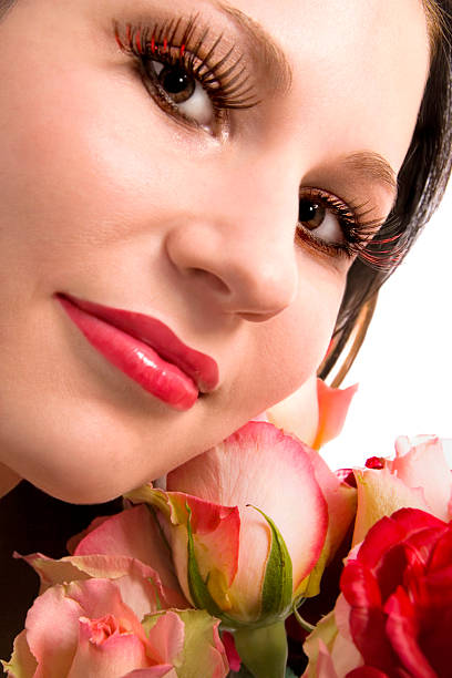 Foto de mujer modelo de moda con rosas - foto de stock