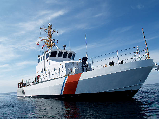 Coastal Patrol Boat A United States Coast Guard Cutter of the Marine Protector class. This is an 87' vessel capable of 30+ knots and it is used for law enforcement, and search and rescue operations. coast guard ships stock pictures, royalty-free photos & images