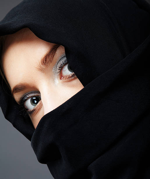 istock Muslim woman 151561745