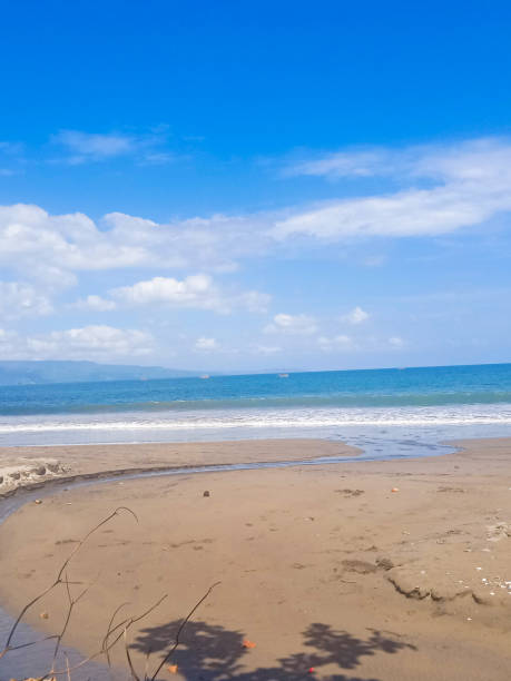 istock Sunny Beach Pelabuhan Ratu 1515626828