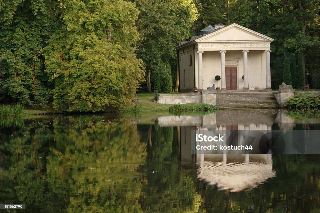 Tempio di Diana sull'acqua - Foto stock royalty-free di Acqua