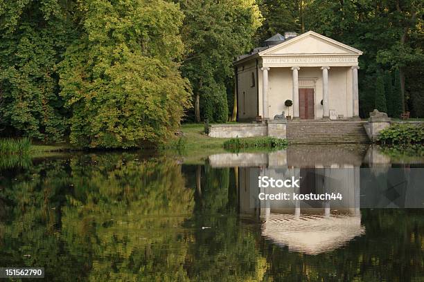 ダイアナ神殿の水 - 人工建造物のストックフォトや画像を多数ご用意 - 人工建造物, 人物なし, 公園