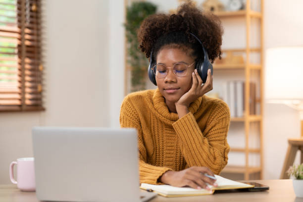 istock Eyes resting with devices screen digital detox 1515722955