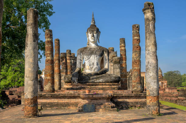 istock Wat Mahathat at Sukhothai National Historical Park 1515886550