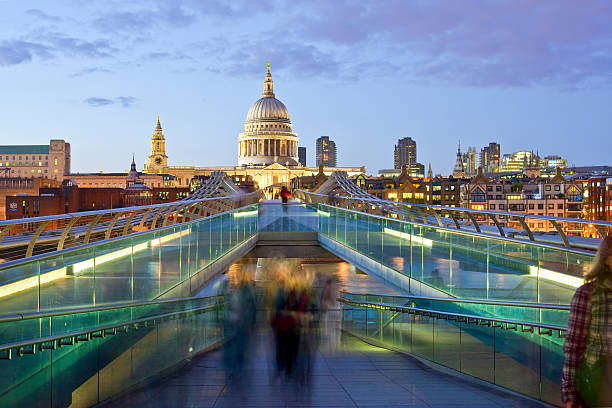 istock London, St. Pauls Cathedral 151631644