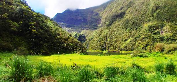 istock Vahiria Lake 1516330339