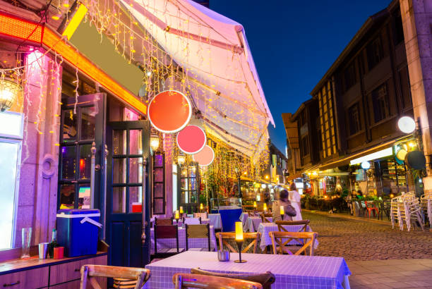 istock Ningbo Old Street Night Scene 1516341053