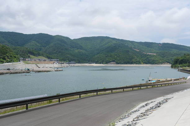 istock revetment wall 1516361680