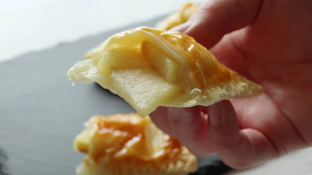 istock Cute homemade apple pie for dessert 1516520404
