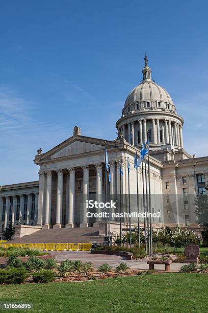 Photo libre de droit de Oklahoma State House Et Du Bâtiment Du Capitole banque d'images et plus d'images libres de droit de Capitole de l'Oklahoma - Capitole de l'Oklahoma, Architecture, Bâtiment vu de l'extérieur