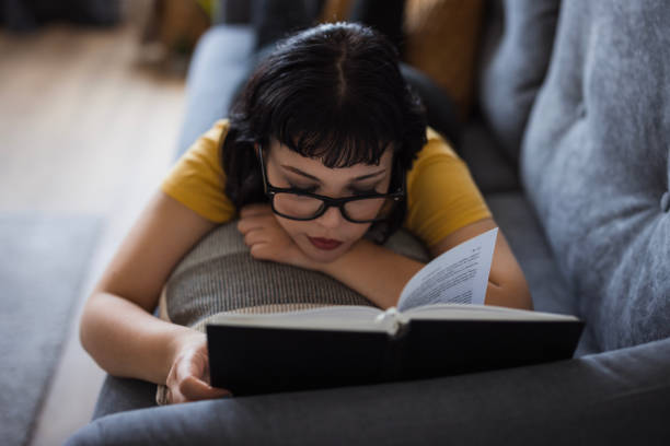istock Enjoys morning in living room 1516590075