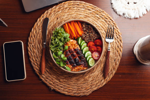 Healthy Food Roasted Chicken and Quinoa Vegetable Salad
