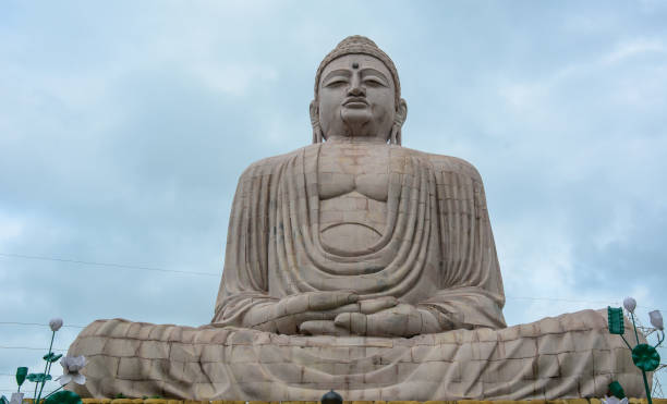 istock Giant Buddha Statue in Gaya, India 1516735232