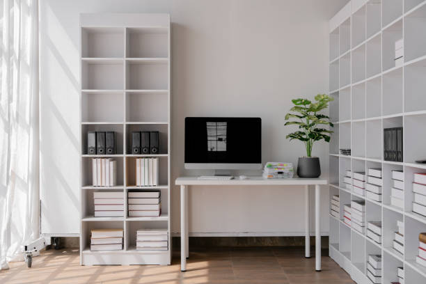 istock Modern computer on table in office stylish workplace It is a library that is neatly placed. 1516847613
