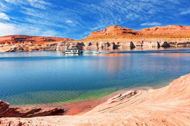 istock The red sandstone shores 1517129424