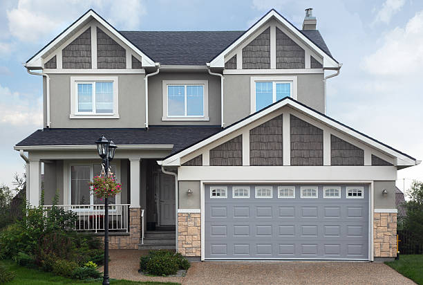 istock New cottage with garage on first floor. 151716544