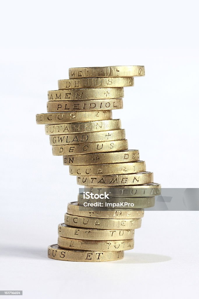 stack portamonete a forma di zigzag - Foto stock royalty-free di Incertezza