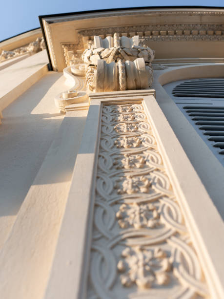 istock Architectural elements of the building. Column, capital 1517298364