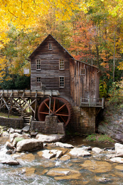 парк штата бэбкок - autumn watermill glade creek waterfall стоковые фото и изображения