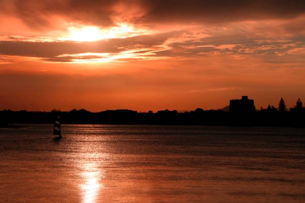 istock Sunset across the Bay 1518191191