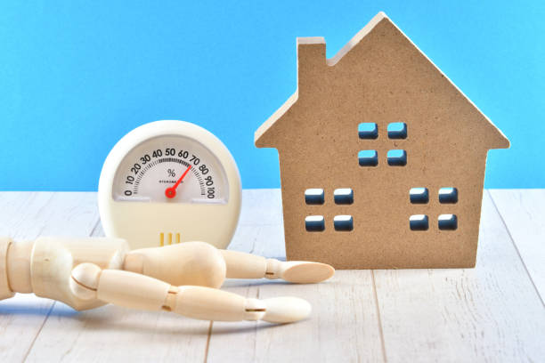 istock Image of heat stroke with a hygrometer and a collapsed doll 1518453623