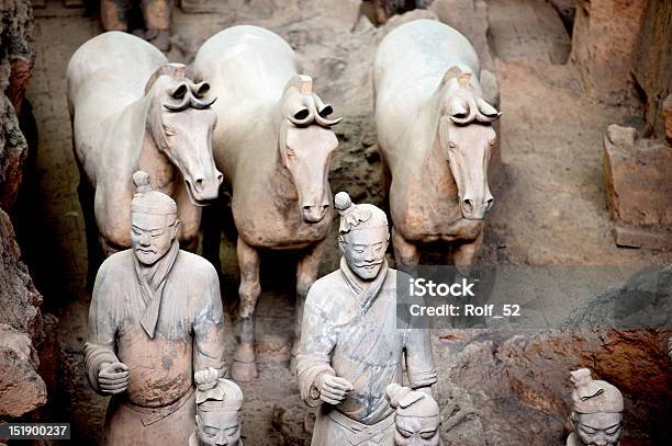Terrakottakrieger Und Pferde Stockfoto und mehr Bilder von Alt - Alt, Altertümlich, Antiquität