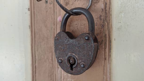 istock The old vintage padlock that looks rusty 1519041404