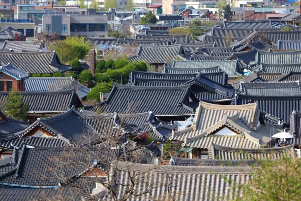 istock Jeonju Hanok Village, Korea 1519048386