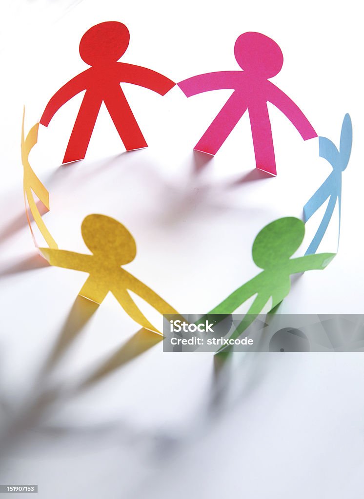 community cerchio - Foto stock royalty-free di Catena di figure di carta