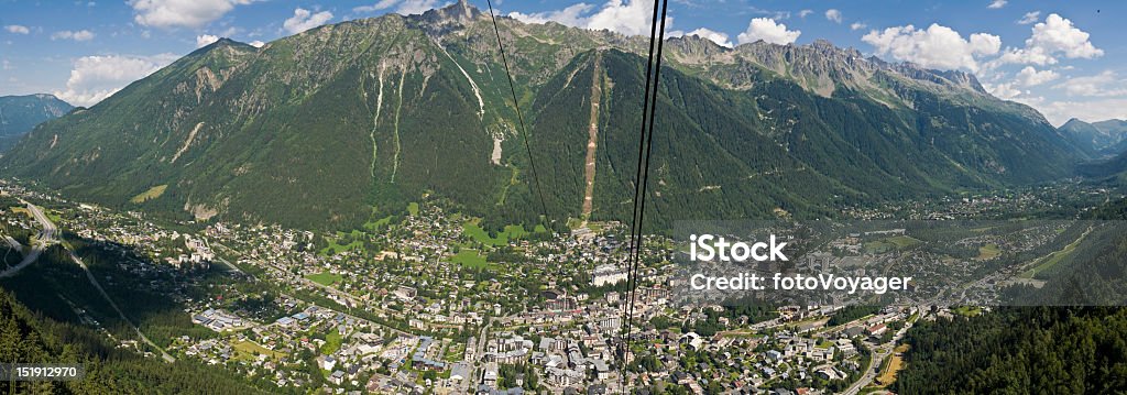 Alpi Chamonix dalla funivia - Foto stock royalty-free di Aiguille de Midi