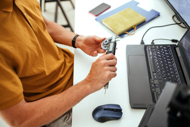 istock Man works in a home office 1519285950