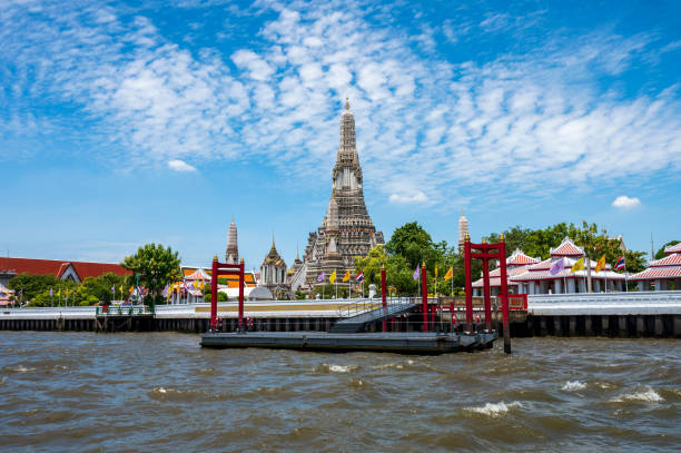 Wat Arun Ratchawararam Bangkok, Thailand