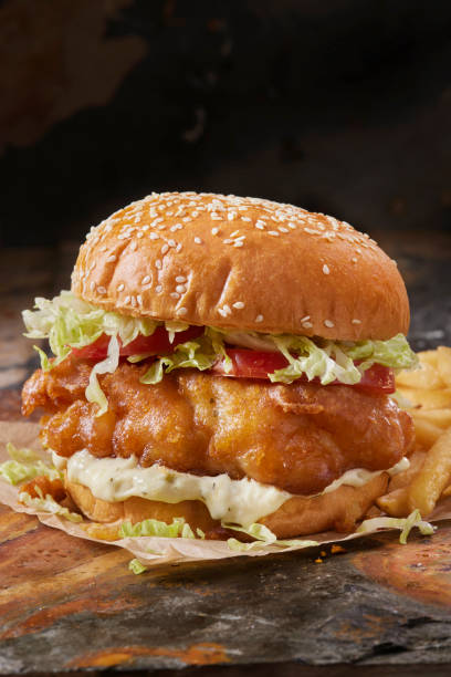 istock Beer Battered Fish Burger with Fries 1519483352