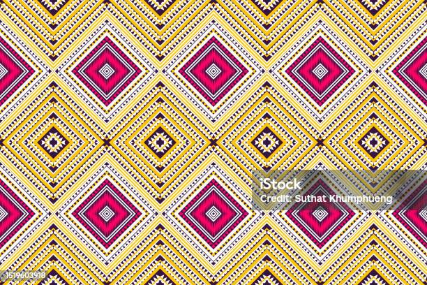 Common Traditional Pattern Seamless Design Pattern Traditional Stock Illustration - Download Image ...