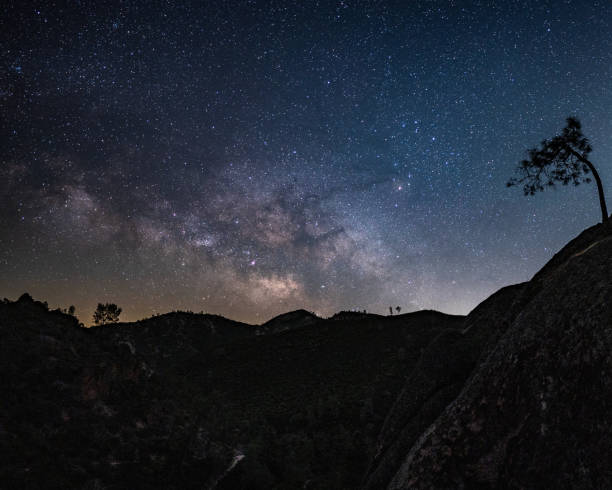 istock Pinnacles National Park Milky Way 1519709453