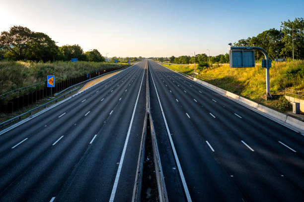 istock empty sunrise motorway in england uk 1519786983
