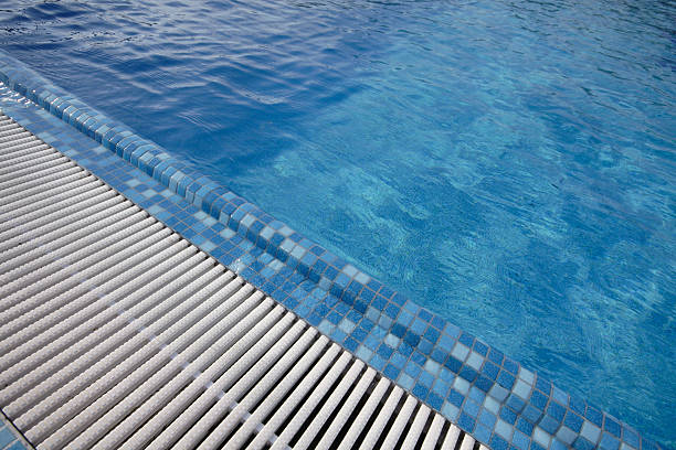 istock swimming pool detail 152022154