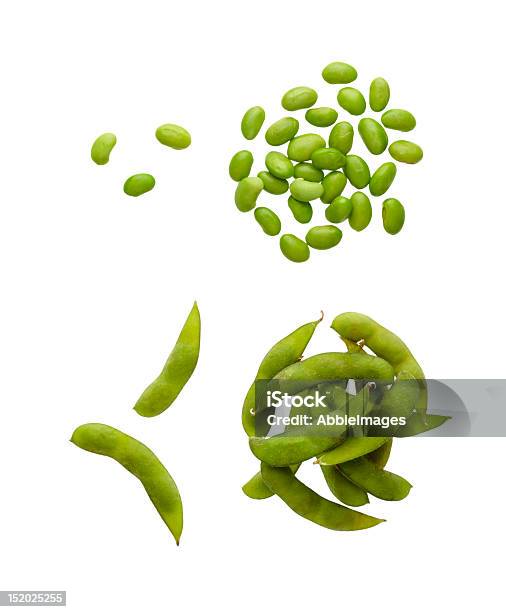 Soybeans - Fotografias de stock e mais imagens de Edamame - Edamame, Fundo Branco, Alimentação Saudável