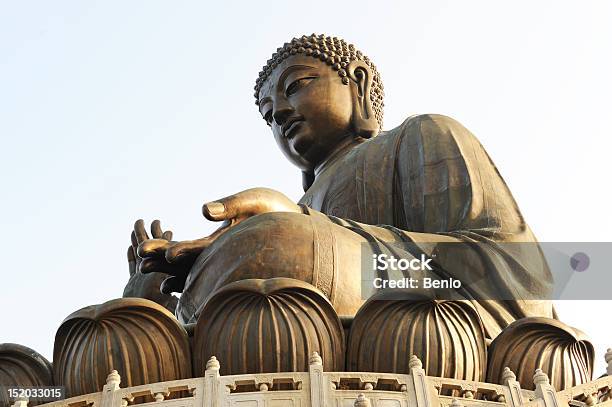 Tian Tan Buddha In Hong Kong Stockfoto und mehr Bilder von Asiatischer und Indischer Abstammung - Asiatischer und Indischer Abstammung, Asien, Beten