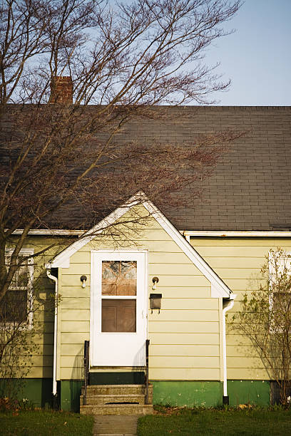 istock Facade of a house 152046993